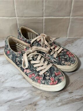 Taos Plim Soul floral print sneakers. Size 8